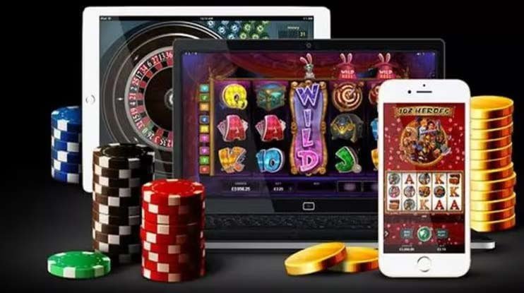 Phòng Live Casino q8bet – dealer người thật, Baccarat và Roulette trực tiếp