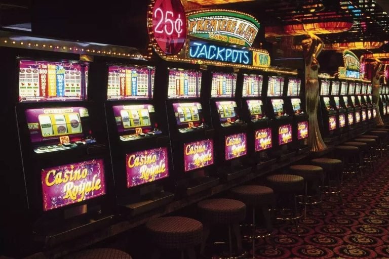Các cấp bậc hạng VIP q8bet từ Bạc đến Kim Cương dành cho thành viên Việt Nam